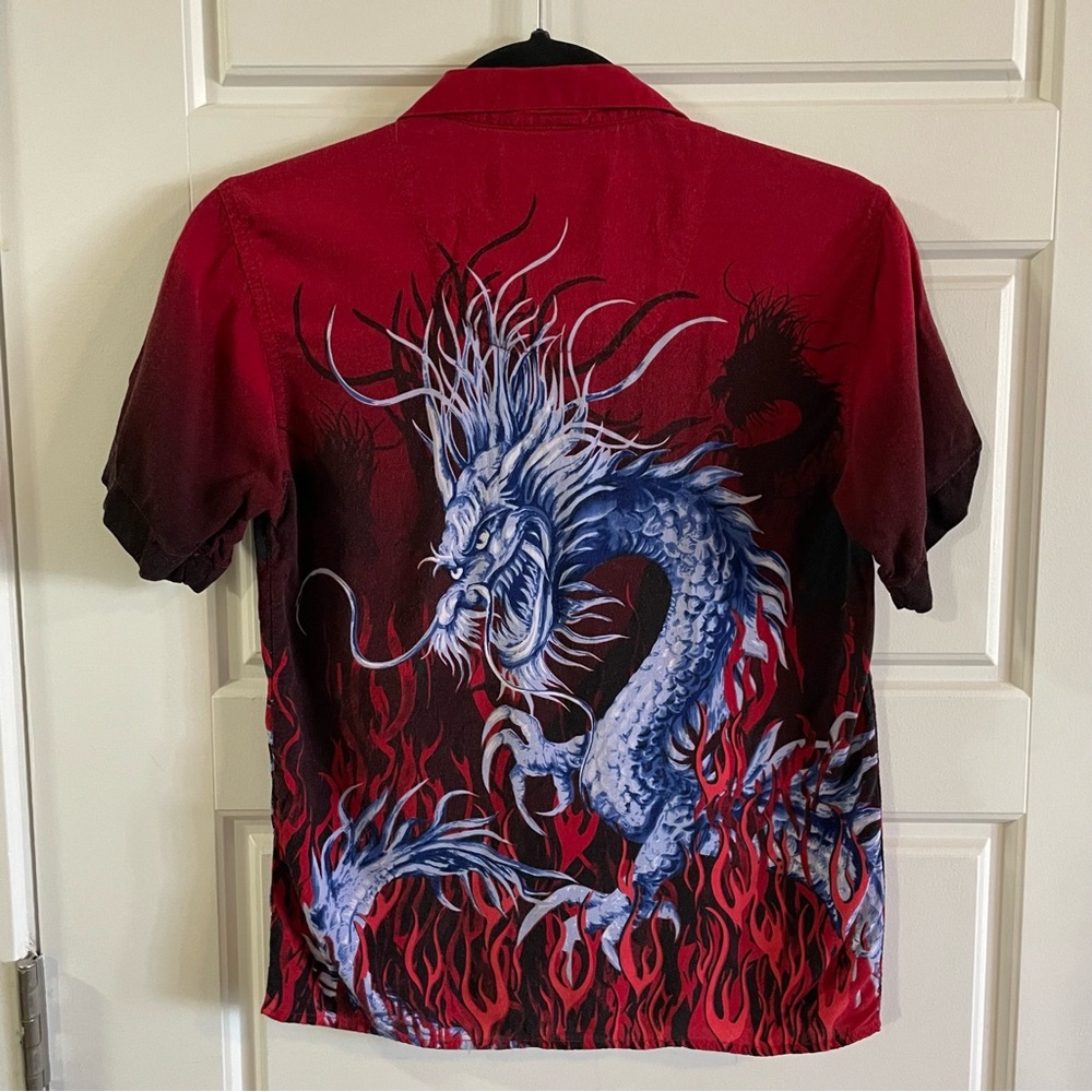 Vintage Y2K Dragon Shirt No Boundaries Flames Red Black Boy Size S 100%Rayon - Picture 7 of 16